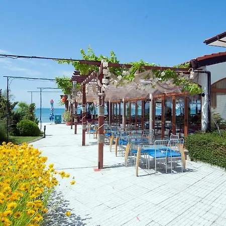 Robinson Vip Apartmets