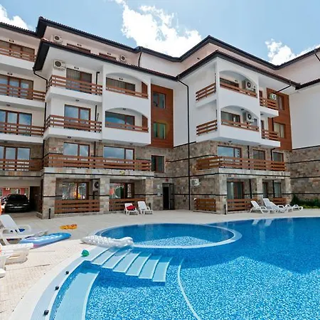 Apartment Robinson Vip Apartmets *